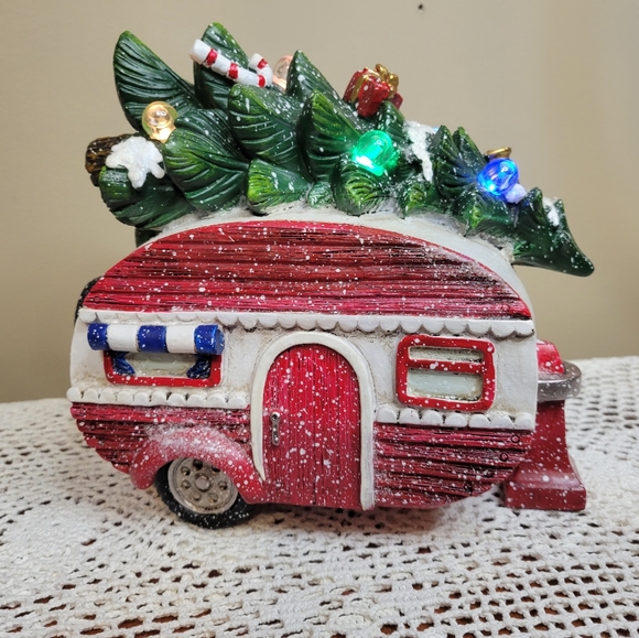 Adorable Christmas Camper with Flashing Lights 🥰 - Picture 1 of 12